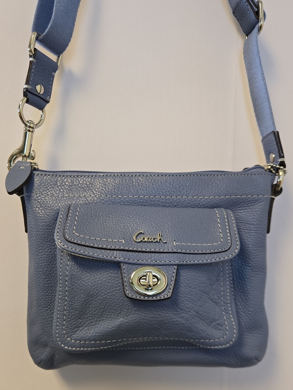 EUC Coach Pebble Leather Crossbody Bag in Dusty Blue